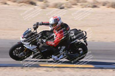 media/Dec-10-2023-SoCal Trackdays (Sun) [[0ce70f5433]]/Turn 9 Inside Set 2 (1115am)/